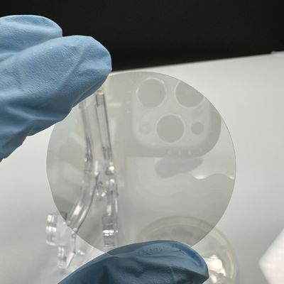Semi-isolatore di wafer in carburo di silicio ad alta resistività per applicazioni a basse particelle