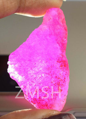 Caldo rosa FL Grade Laboratorio Creato zaffiro gemme grezze con durezza di Mohs 9 diamante