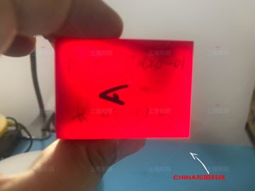 Lente verniciata zaffiro verniciata titanio del monocristallo dello zaffiro di colore rosso per il dispositivo del laser