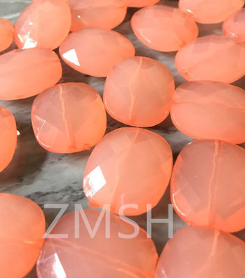 Laboratorio di luccio arancione-persiccio Sapphire Gemstone Fusione di eleganza e innovazione