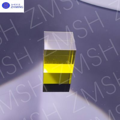 Limone Giallo Zaffiro Gemstone Sintetico Limone Giallo Materiale grezzo per la produzione di gioielli Durezza Mohs di 9