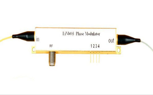 Modulatore di fase a niobato di litio a banda multipla a 40 GHz