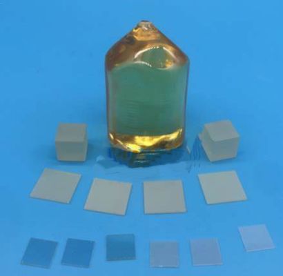 SrLaAlO4 / LaSrAlO4 LSAO 10x10x0.5mmt5x5x1mmt Substrato per epitaxia personalizzato