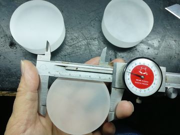 Finestra di vetro dello zaffiro ad alta temperatura di resistenza per il dispositivo della cura del laser