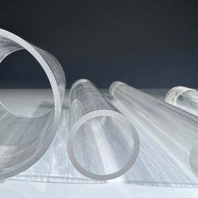 Singola terra fine di Crystal Sapphire Tubes And Rods Grown e superficie lucidata