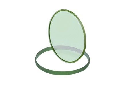Buon prezzo Cassa dell'orologio in cristallo di zaffiro verde Al2O3 monocristallo dimensioni personalizzate in linea