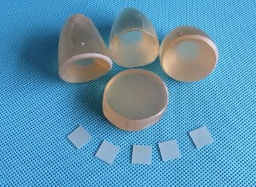Buon prezzo Substrato monocristallino sottile superconduttore ad alta temperatura 10x10x0.5mmt SrTiO3 in linea