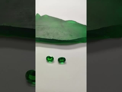 Sapphire gemstone verde olivo verde MATERIALE RA